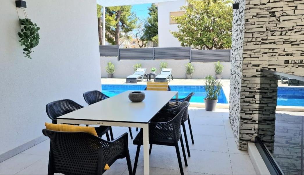 Villa Ema Kastela With Private Heated Pool 외부 사진
