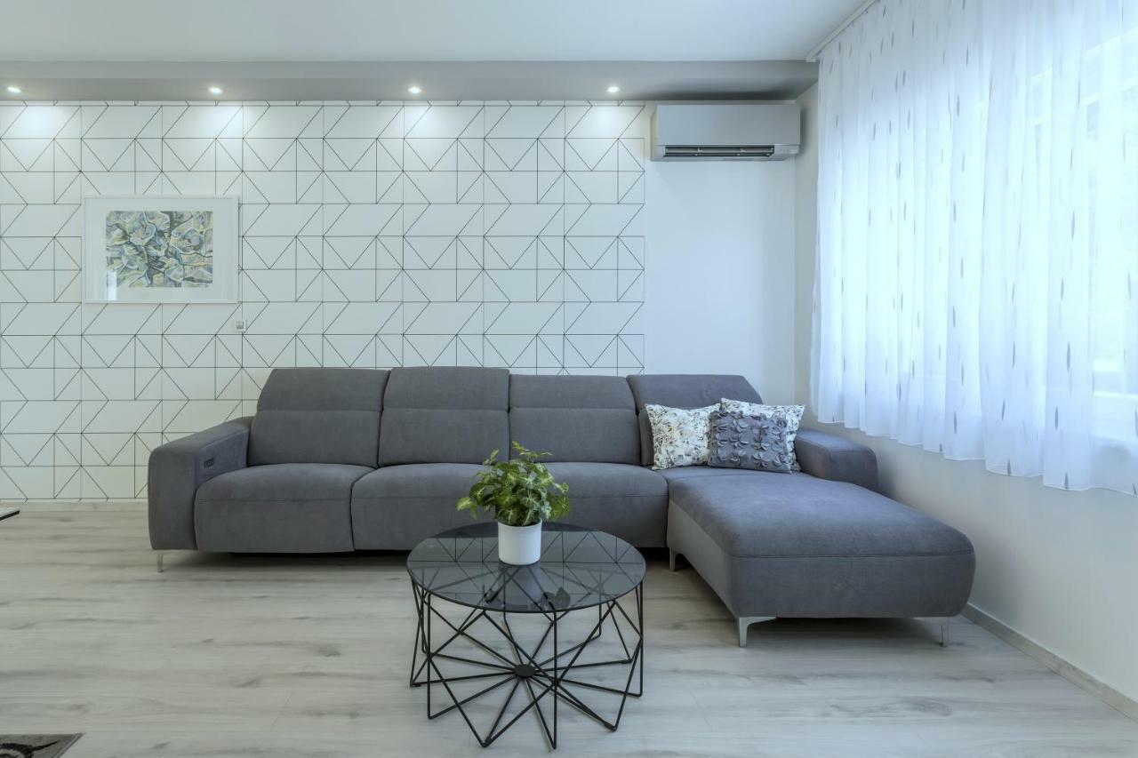 Villa Ema Kastela With Private Heated Pool 외부 사진