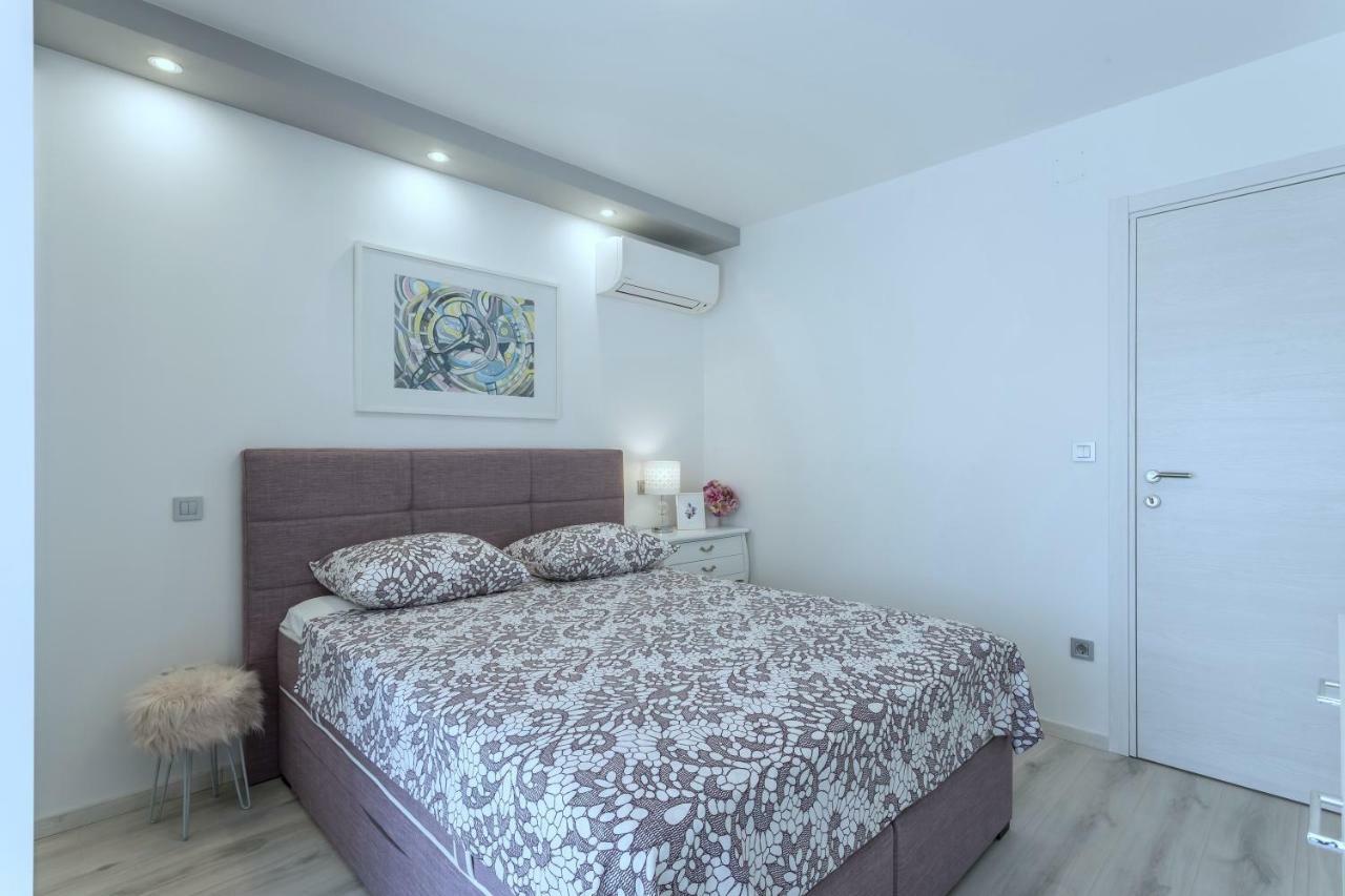 Villa Ema Kastela With Private Heated Pool 외부 사진